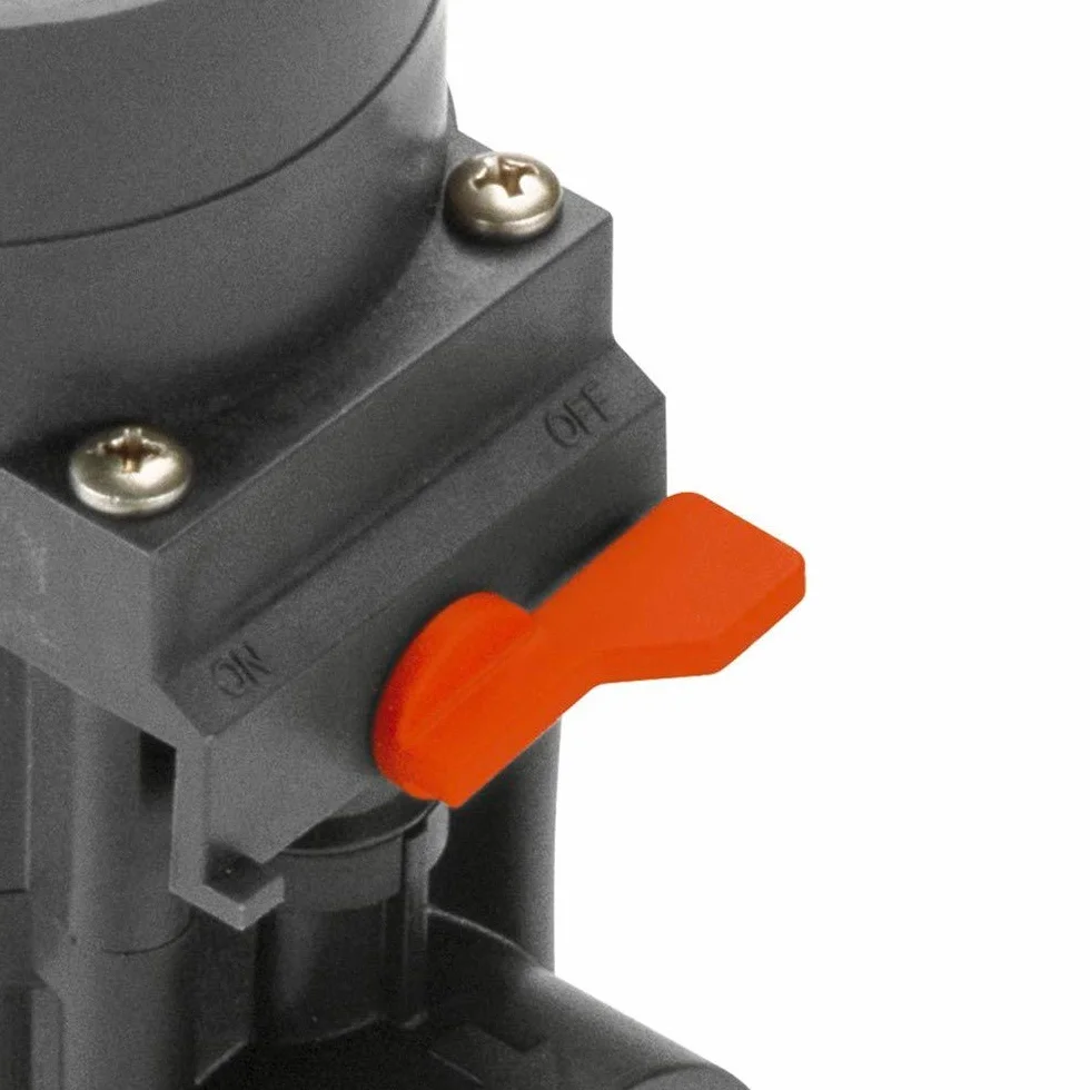 Gardena Valvola cordless 9 V: Per il controllo automatico dell'irrigazione, senza fili, apertura e chiusura manuale della valvola (1251-20)