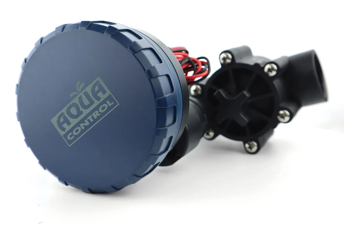 Aqua Control - Programmatore Digitale d'Irrigazione con Elettrovalvola di Solenoide Latch. Con 2 Programmi d'Irrigazione Indipendenti. Programmatore con valvola per Pozzetto